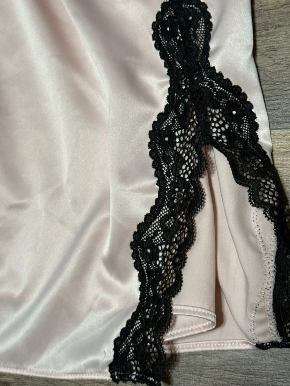 Victoria's Secret Blush Pink Satin Slip with Black Lace Trim - Picture 3 of 5